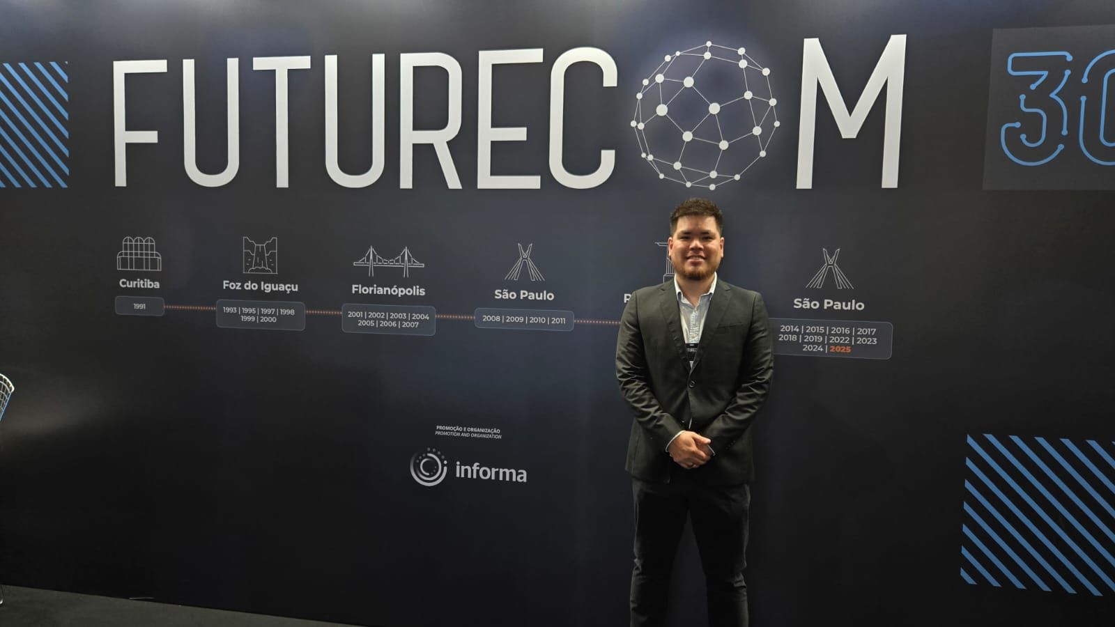 Rafael Bruno no palco do Futurecom 30 anos em São Paulo